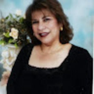 Meet your Posher, Beatriz